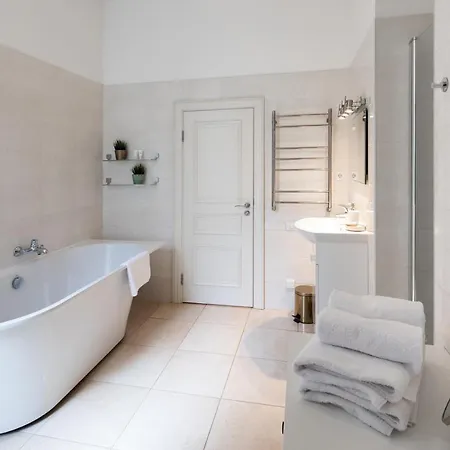 Old Riga Modern And Spacious 2 Bedroom Apartment Buitenkant foto